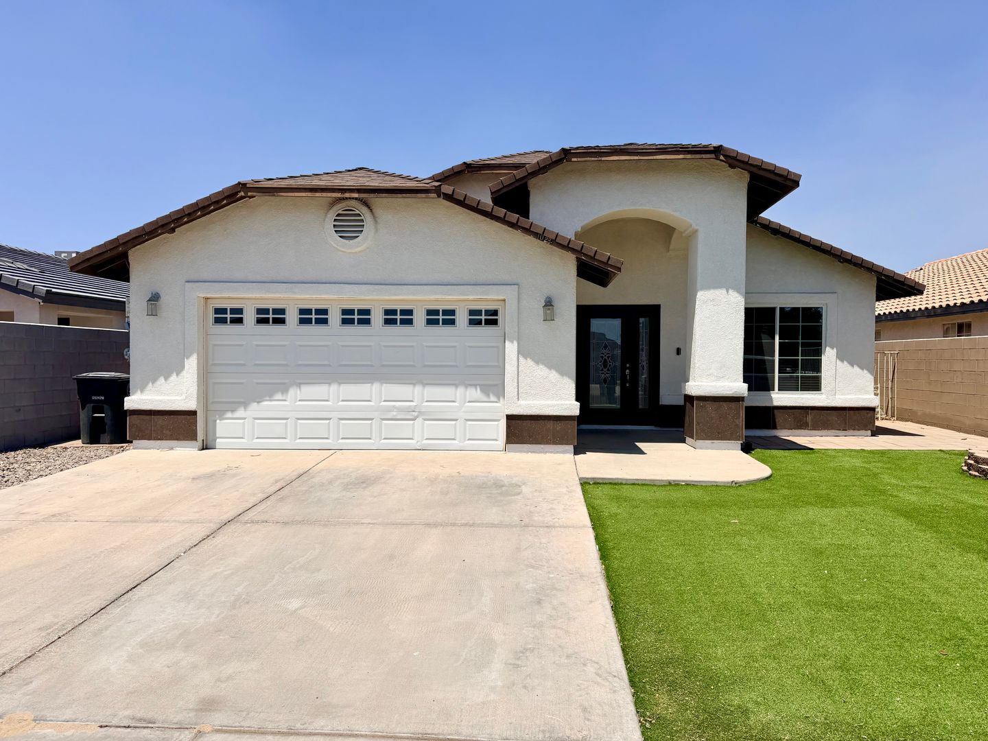 San Luis House: 1028 N. McCain Ave