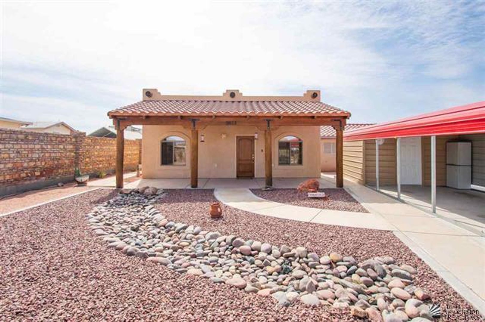 Yuma Apartment: 9613 E 33rd St