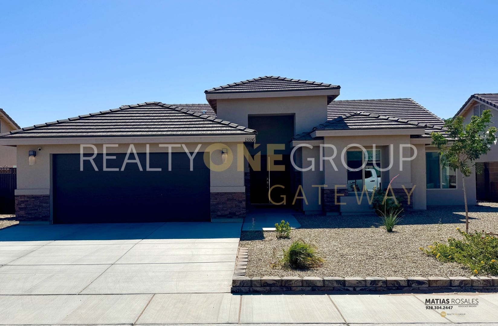 Yuma House: 13336 S 50th Dr