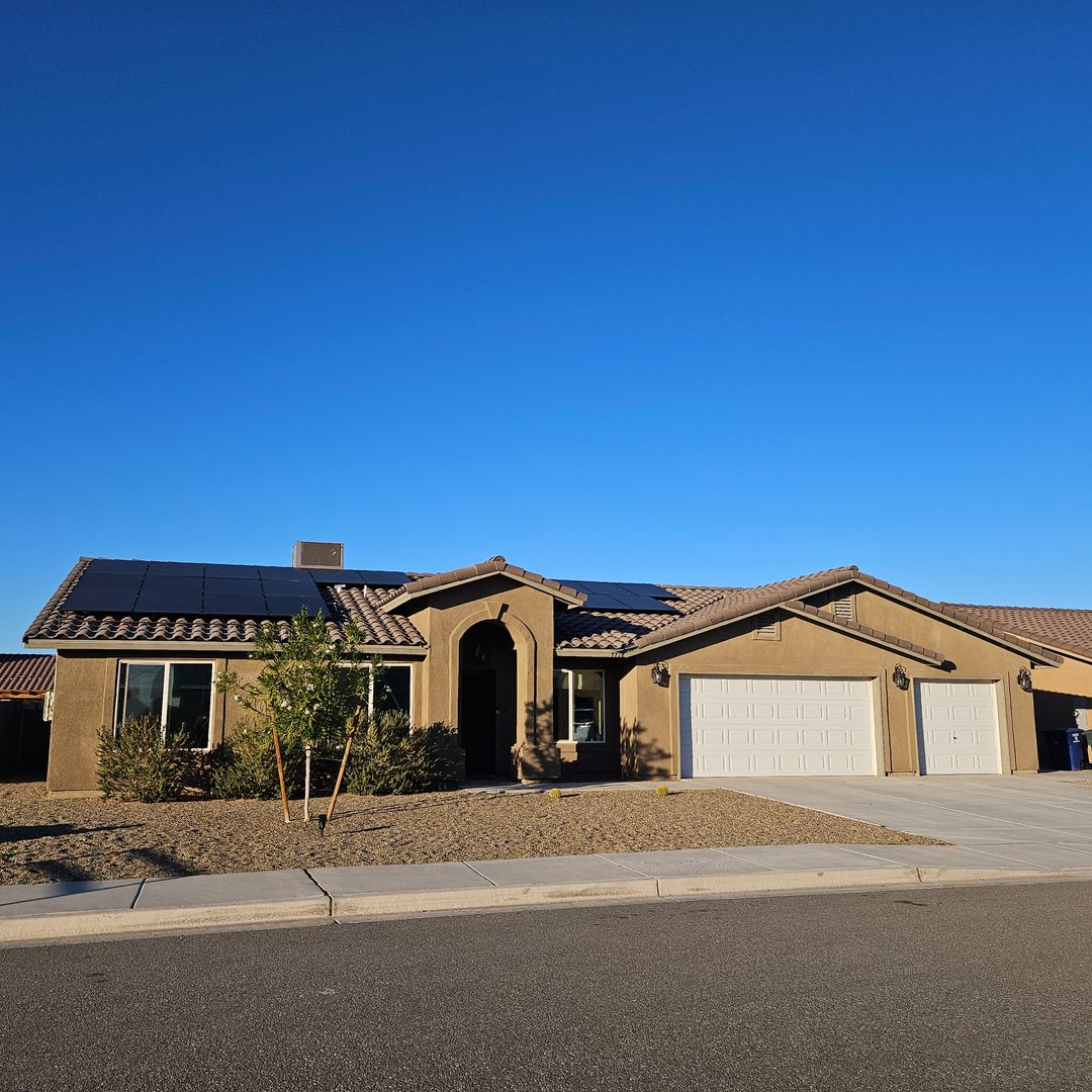 Yuma House: 7718 E 43rd Ln