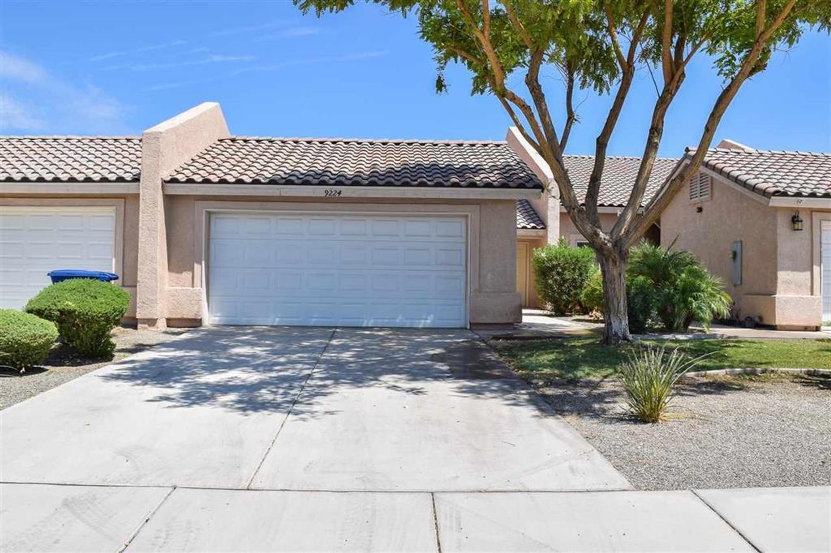 Yuma House: 9224 E 30th Pl