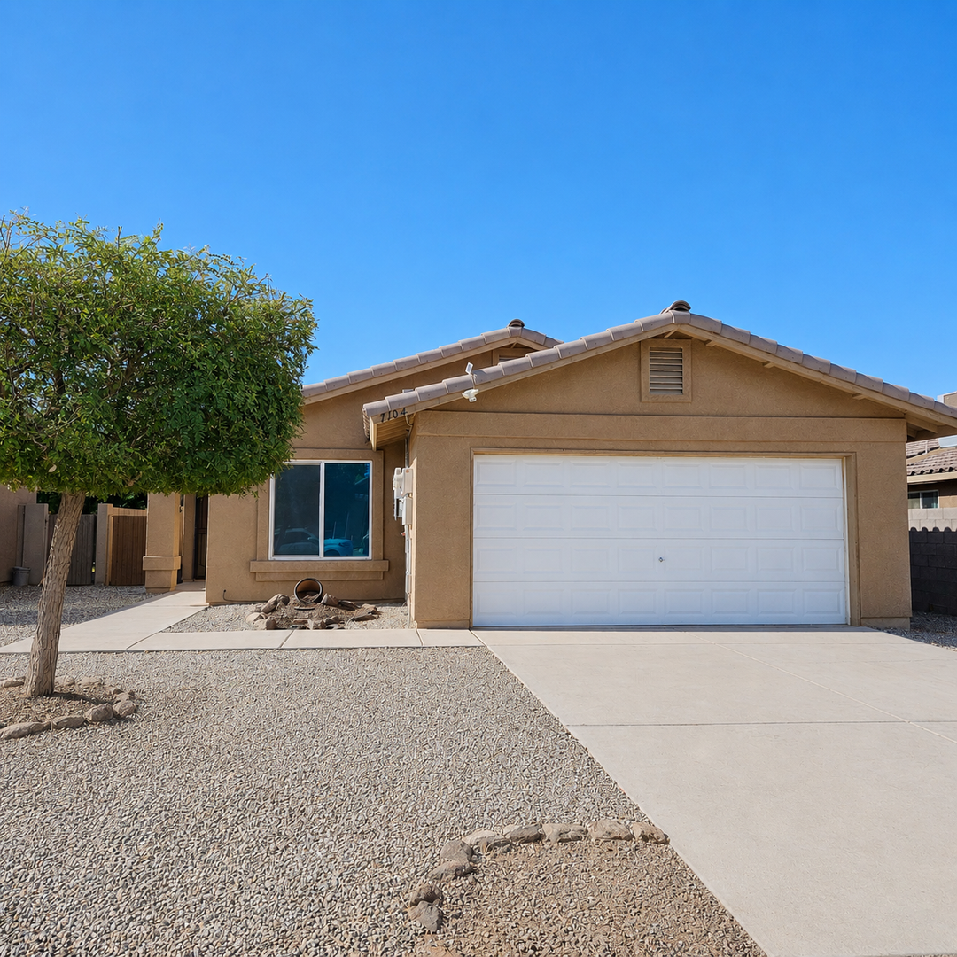 Yuma House: 7104 E 36th Rd