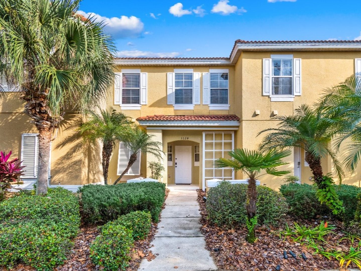 Kissimmee House: 3124 Yellow Lantana Lane
