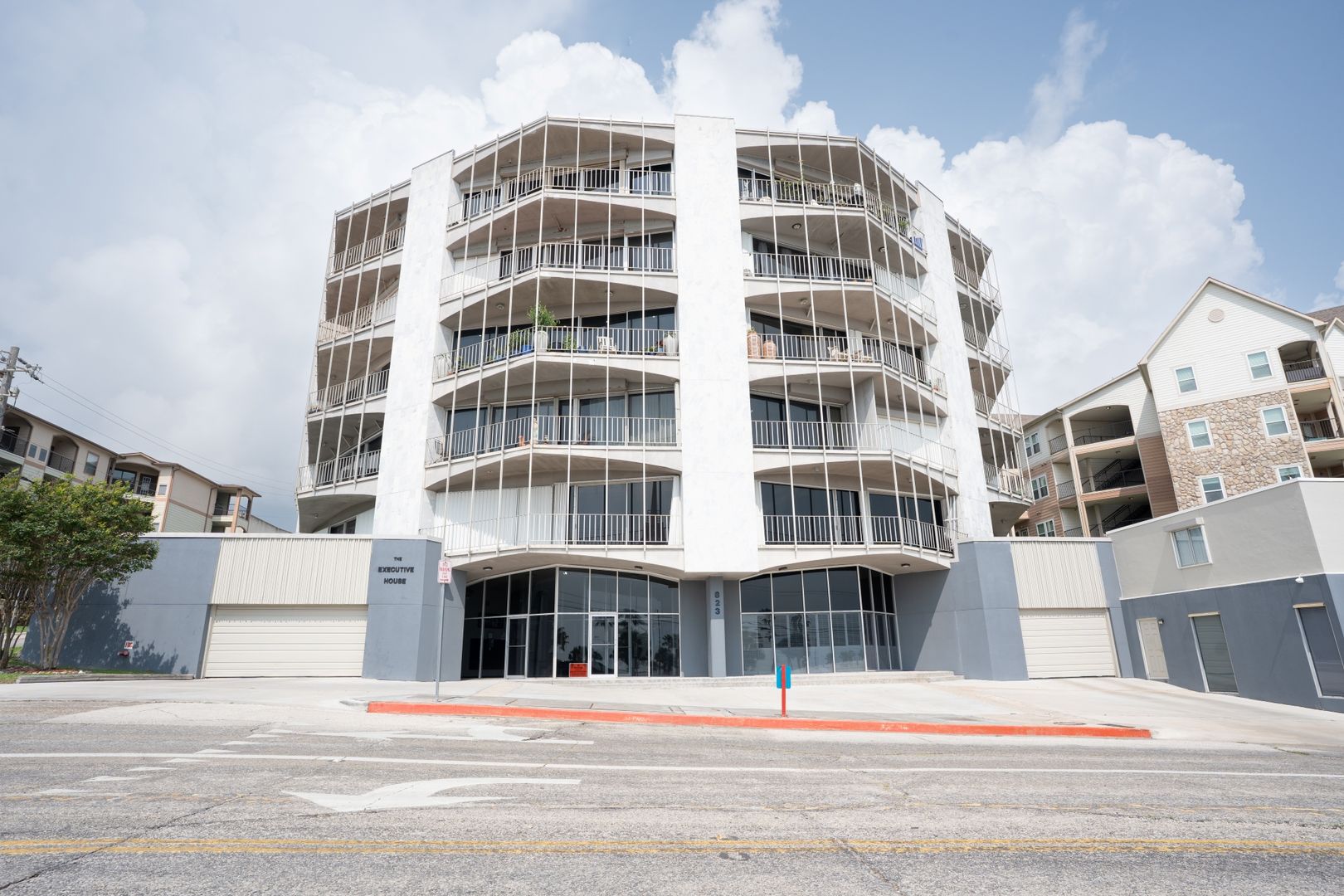 Corpus Christi Condo: 823 S Water St