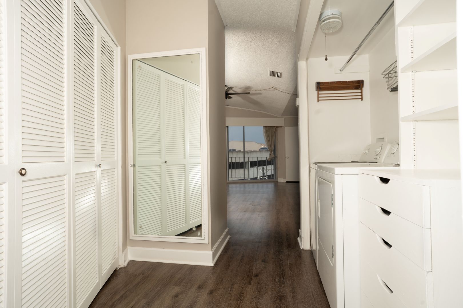 823 S Water St APT 5F, Corpus Christi, TX 78401 12 of 12