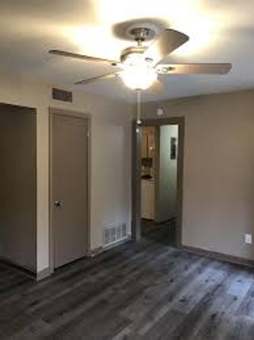 Jackson House: 370 Reed Avenue