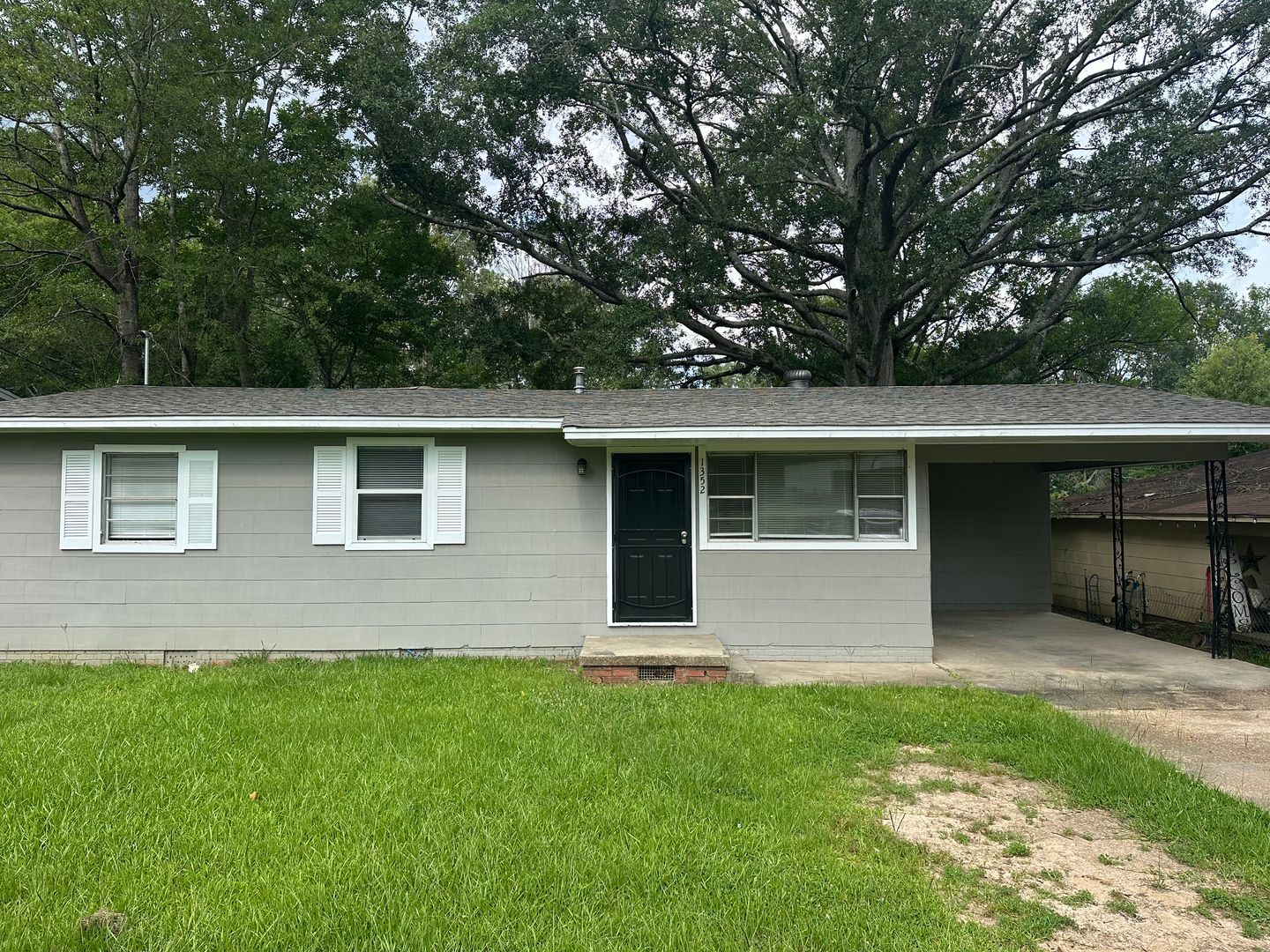 1352 Whiting Road