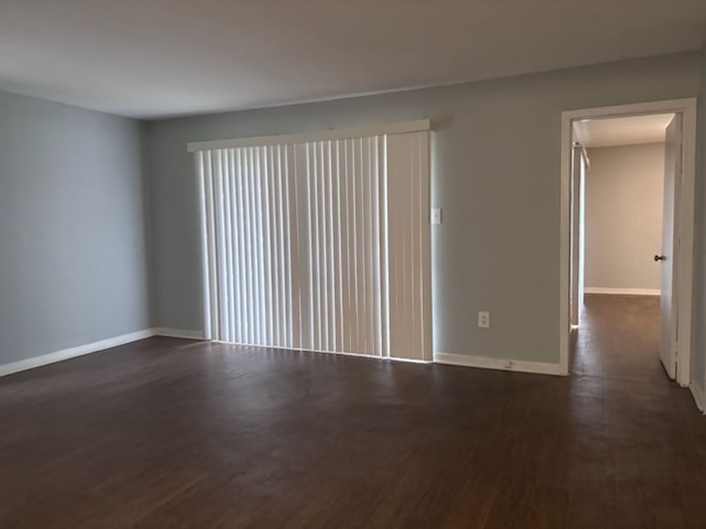 Jackson Apartment: 225 W. McDowell Road