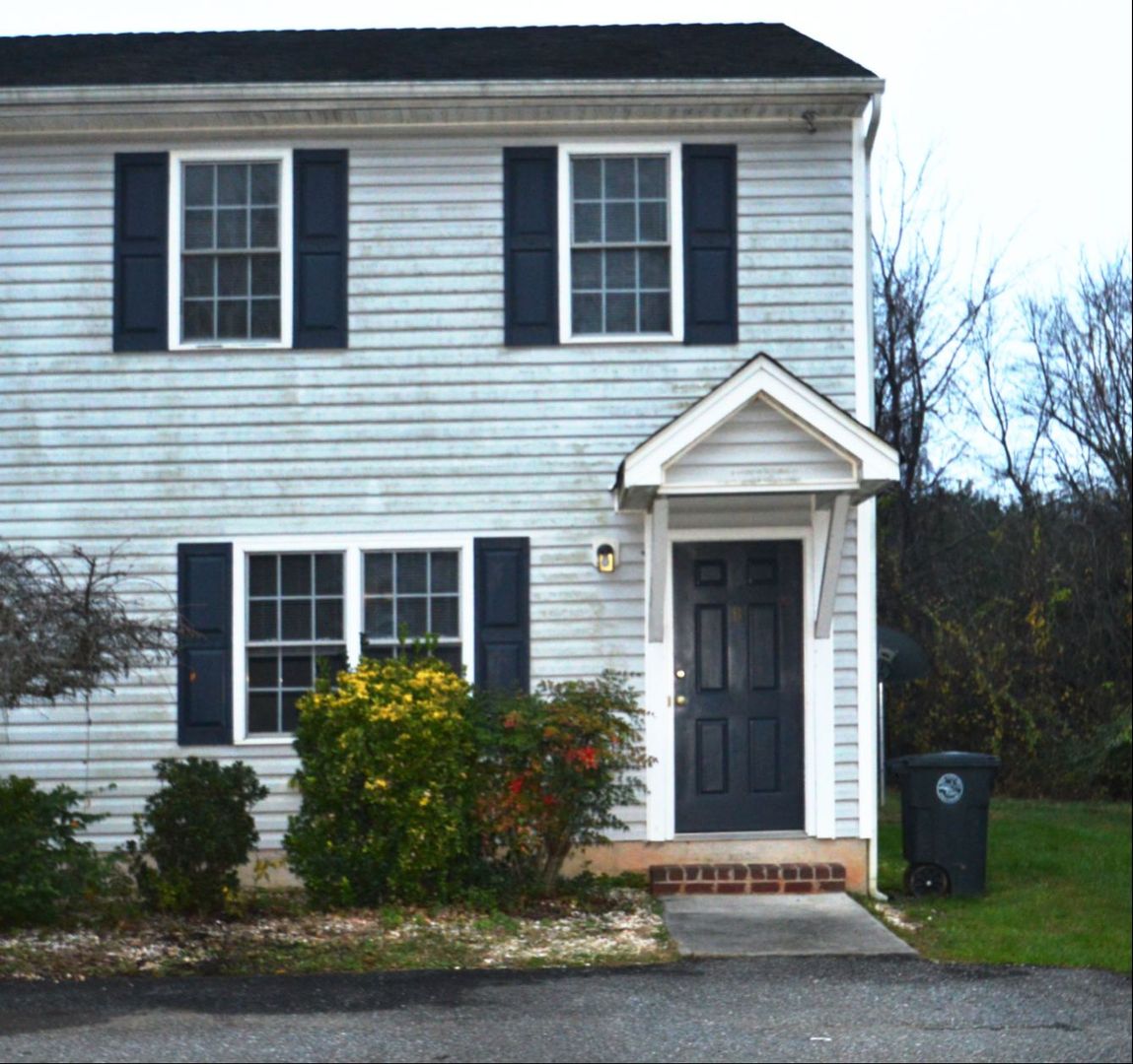 Lynchburg House: 441 Three Creeks Court #B