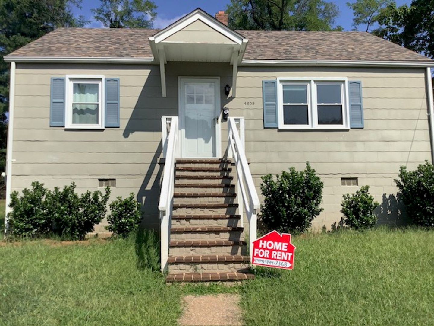 Lynchburg House: 4609 Fairmont Ave