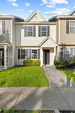 Charming Townhome Near Hwy 172 Back Gate