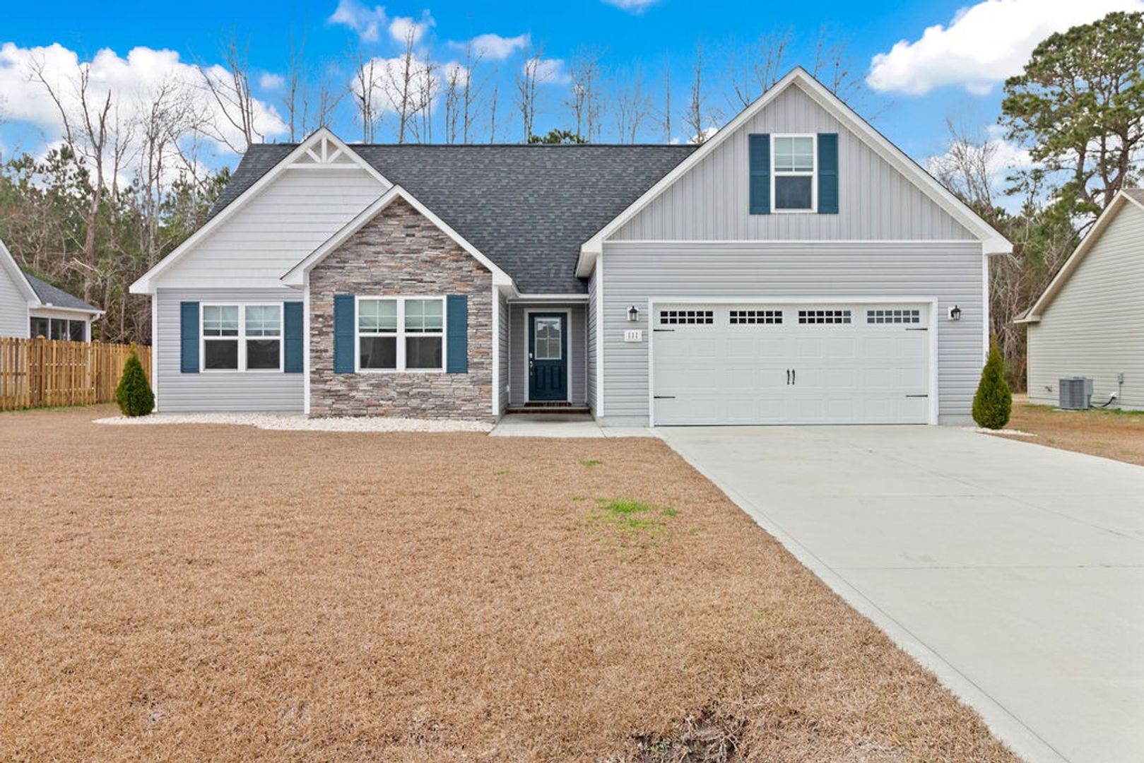 Sneads Ferry House: 111 Bridgeport Drive