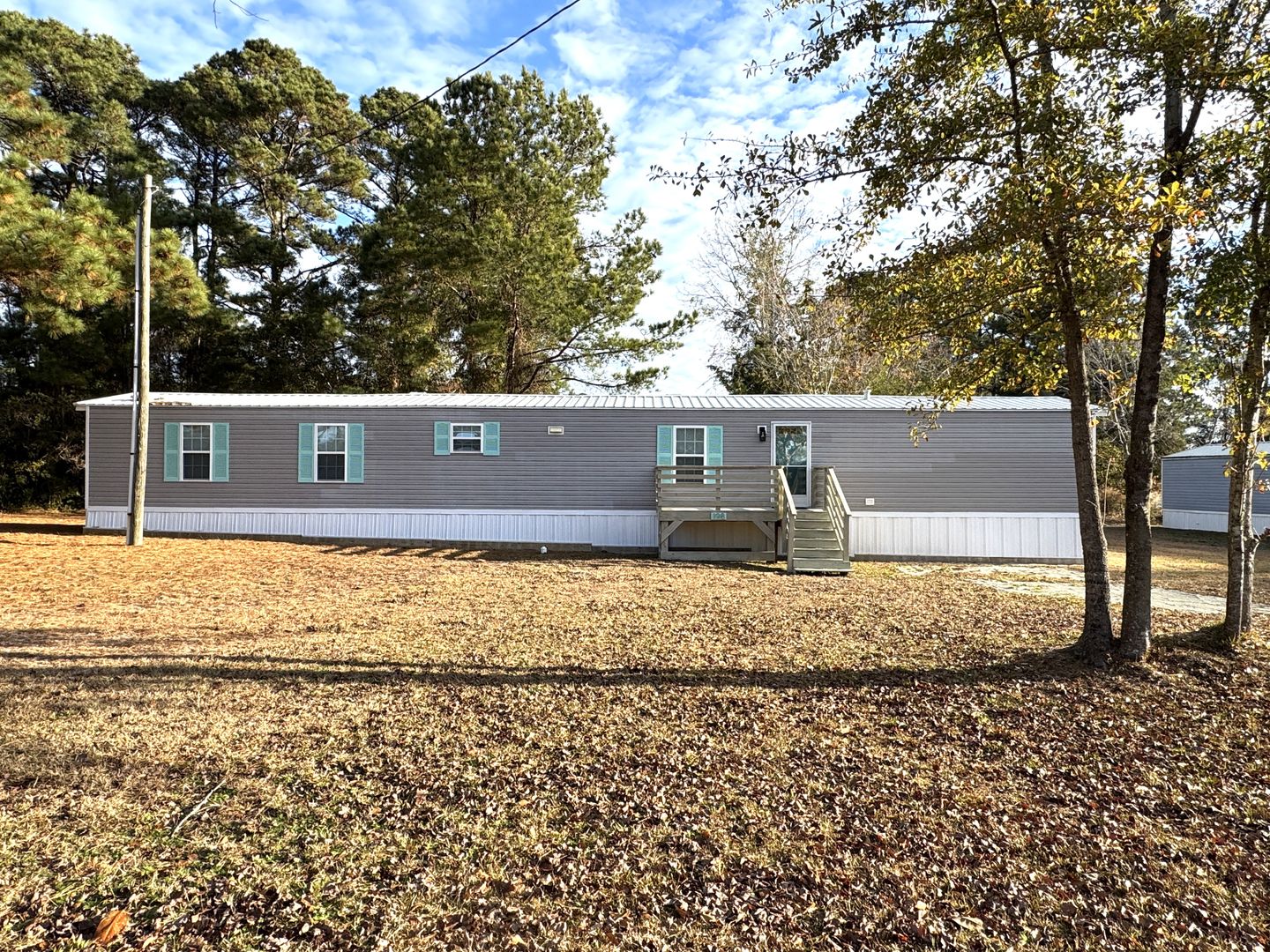 Holly Ridge Apartment: 198 Trout Street