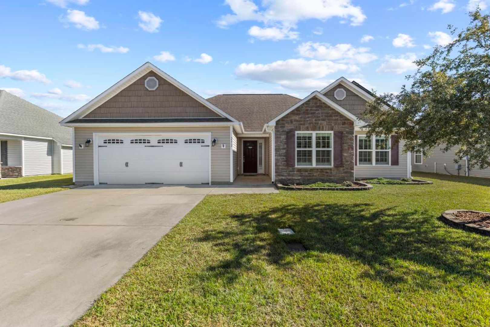 Jacksonville House: 252 Merin Height Rd