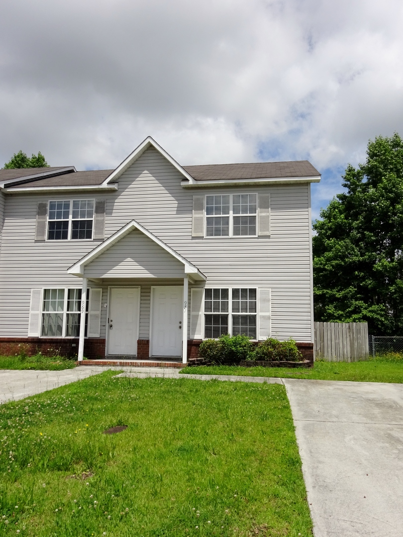 Jacksonville Townhome: 971 W Pueblo Drive