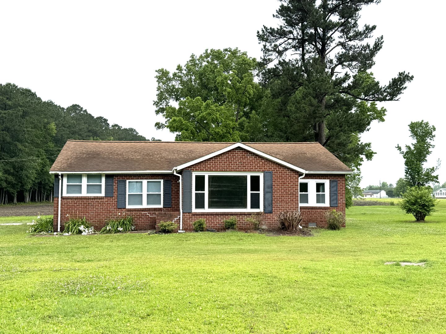 Jacksonville House: 2274 Dawson Cabin Rd