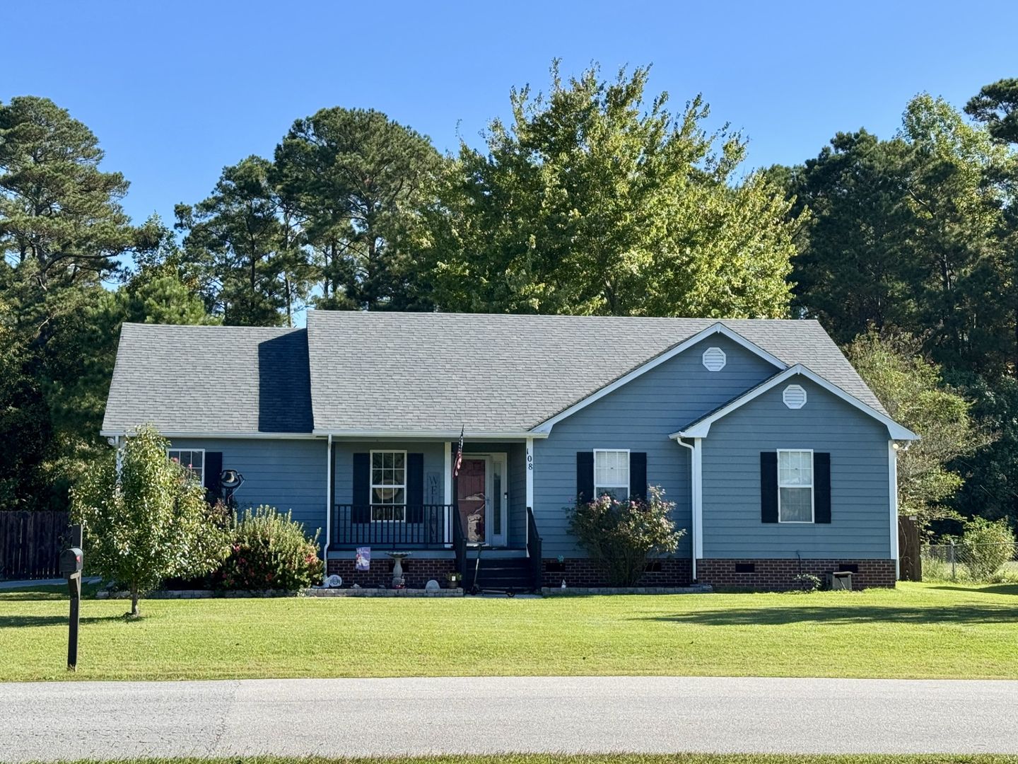 Jacksonville House: 108 Kanton Drive