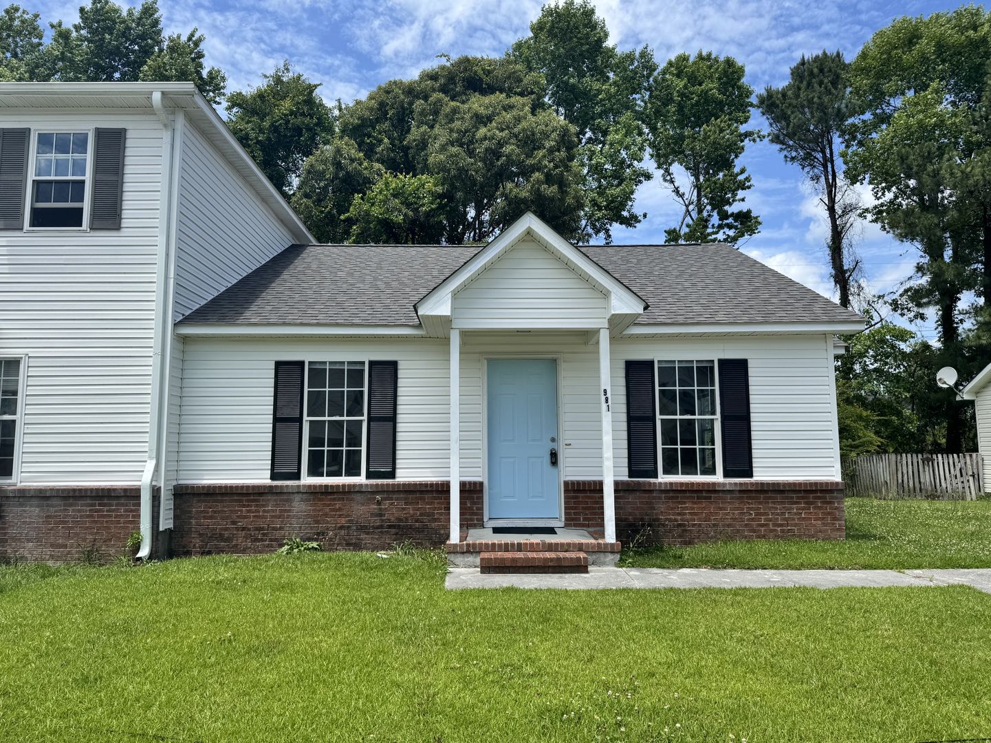 Jacksonville Townhome: 981 W Pueblo Drive