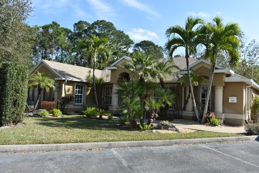 Executive Suites available all utilities included – photo 1