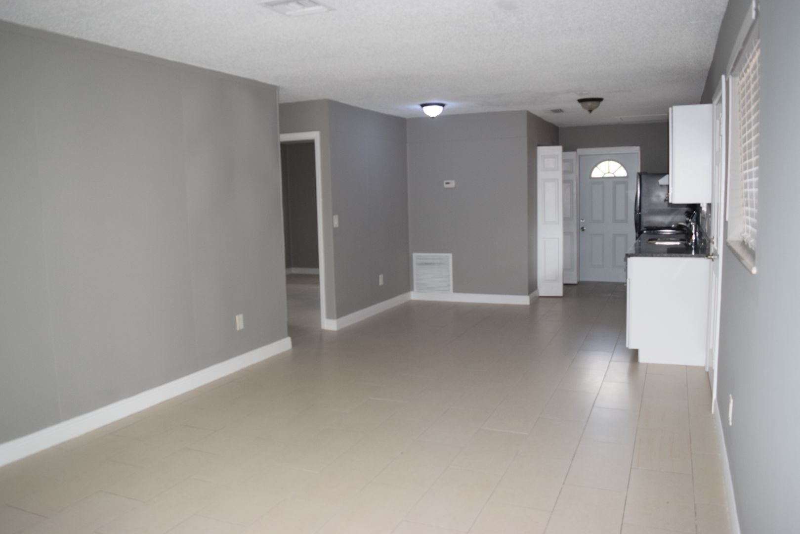 Stuart House: 3094 SE Clayton Street