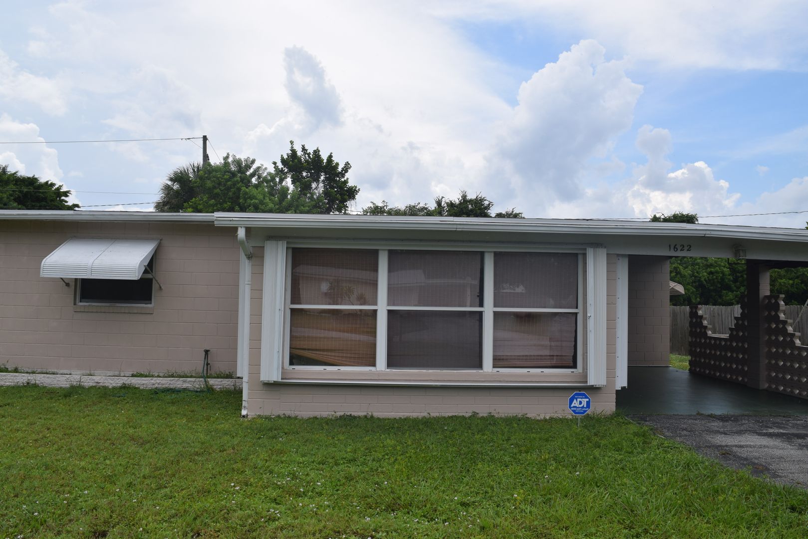 Jensen Beach House: 1622 NE Maureen Court