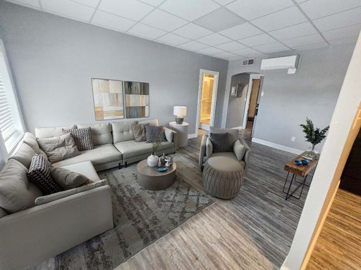Free 1st Month Rent! Unit 309 – photo 1