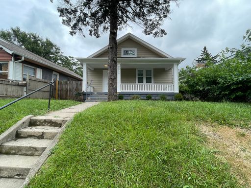 1/2 OFF FIRST MONTH RENT…..2915 Brookside Ave. / 3 bed 2 bath in Historic Brookside Neighborhood – photo 1