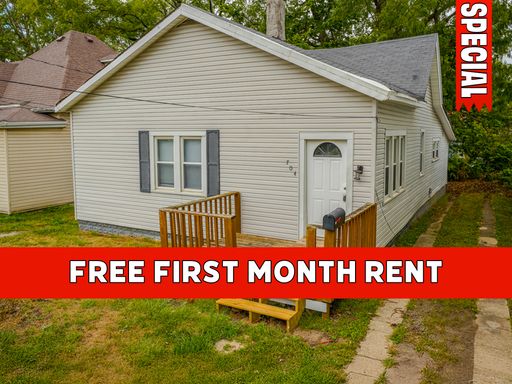 Free 1st Month Rent!.....704 W. Queen / Affordable 4 bedroom in Muncie Indiana – photo 1
