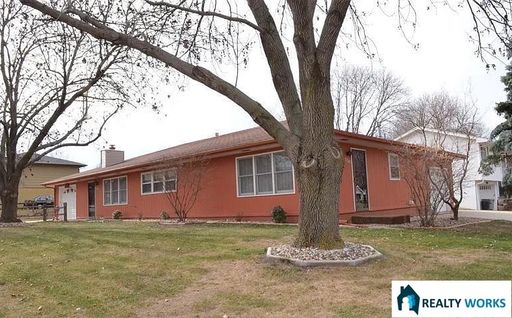 Stunning 2 bed 2 bath! – photo 1