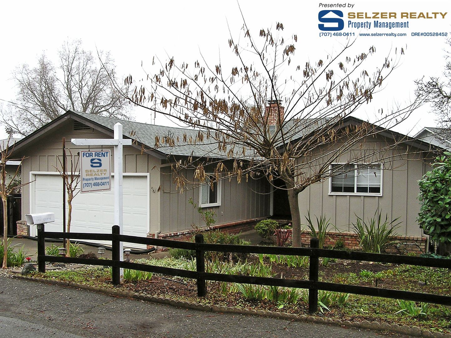 Ukiah House: 1173 Helen Ave.