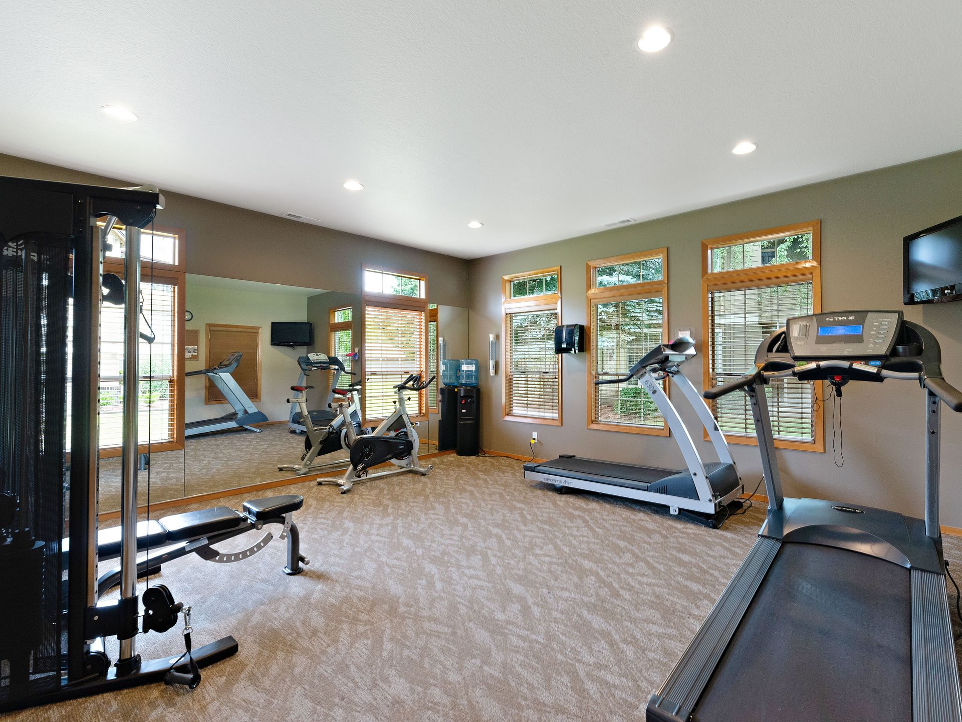 Gym at 303 Heatherwood Apartments