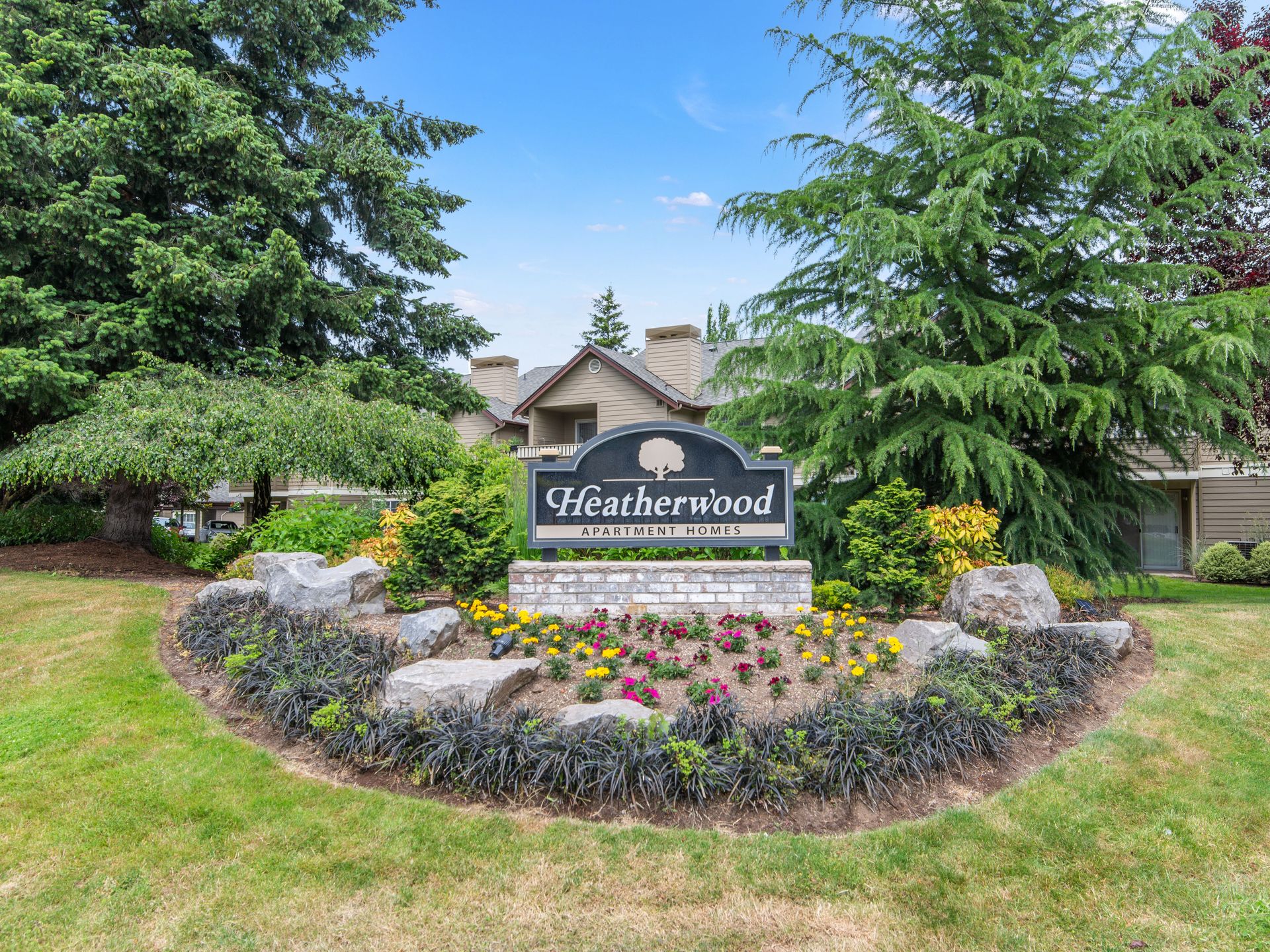 Vancouver Apartment: 7300 NE Vancouver Mall Drive