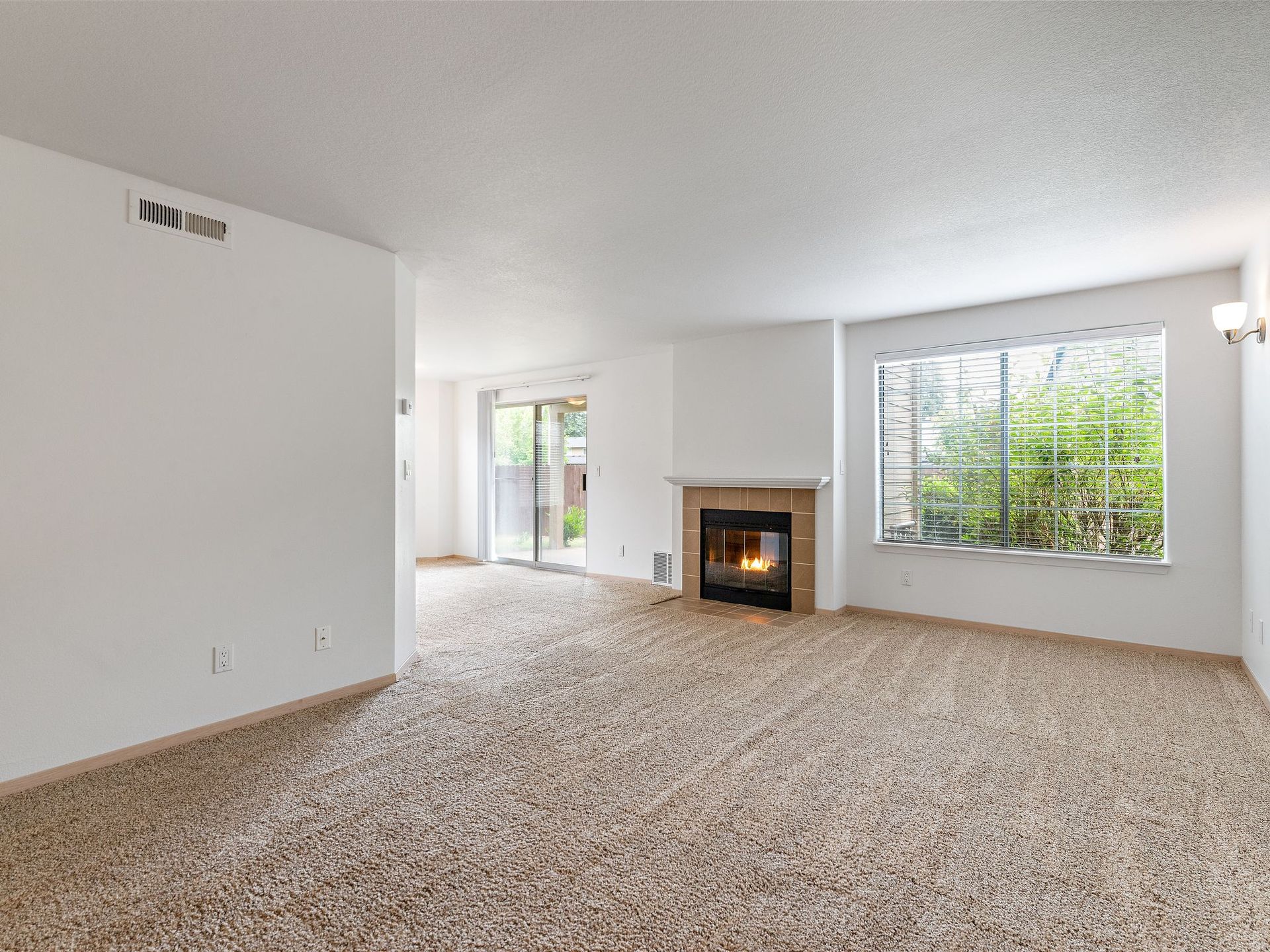 303 Heatherwood Apartments 9 of 12