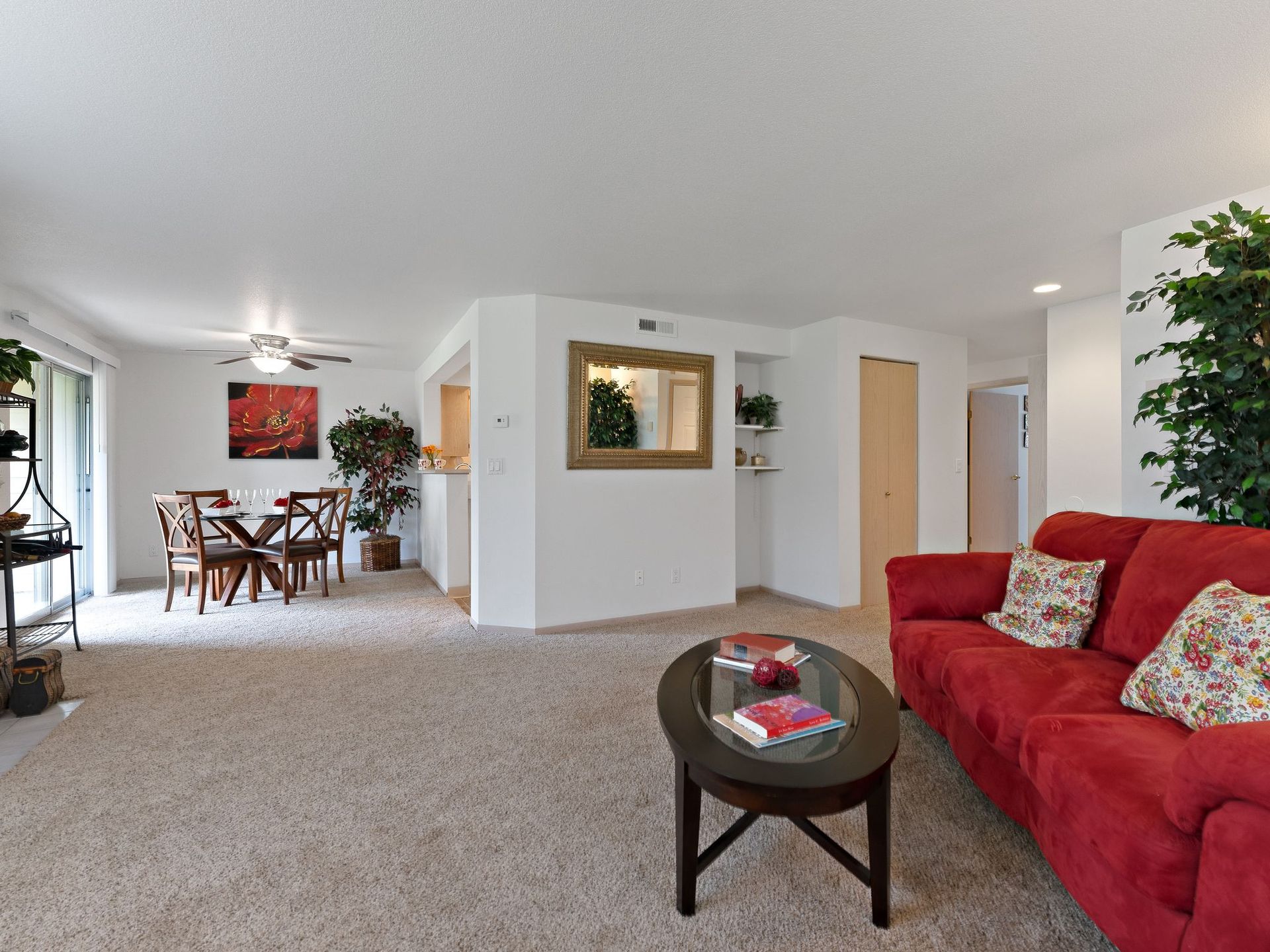 303 Heatherwood Apartments 7 of 12