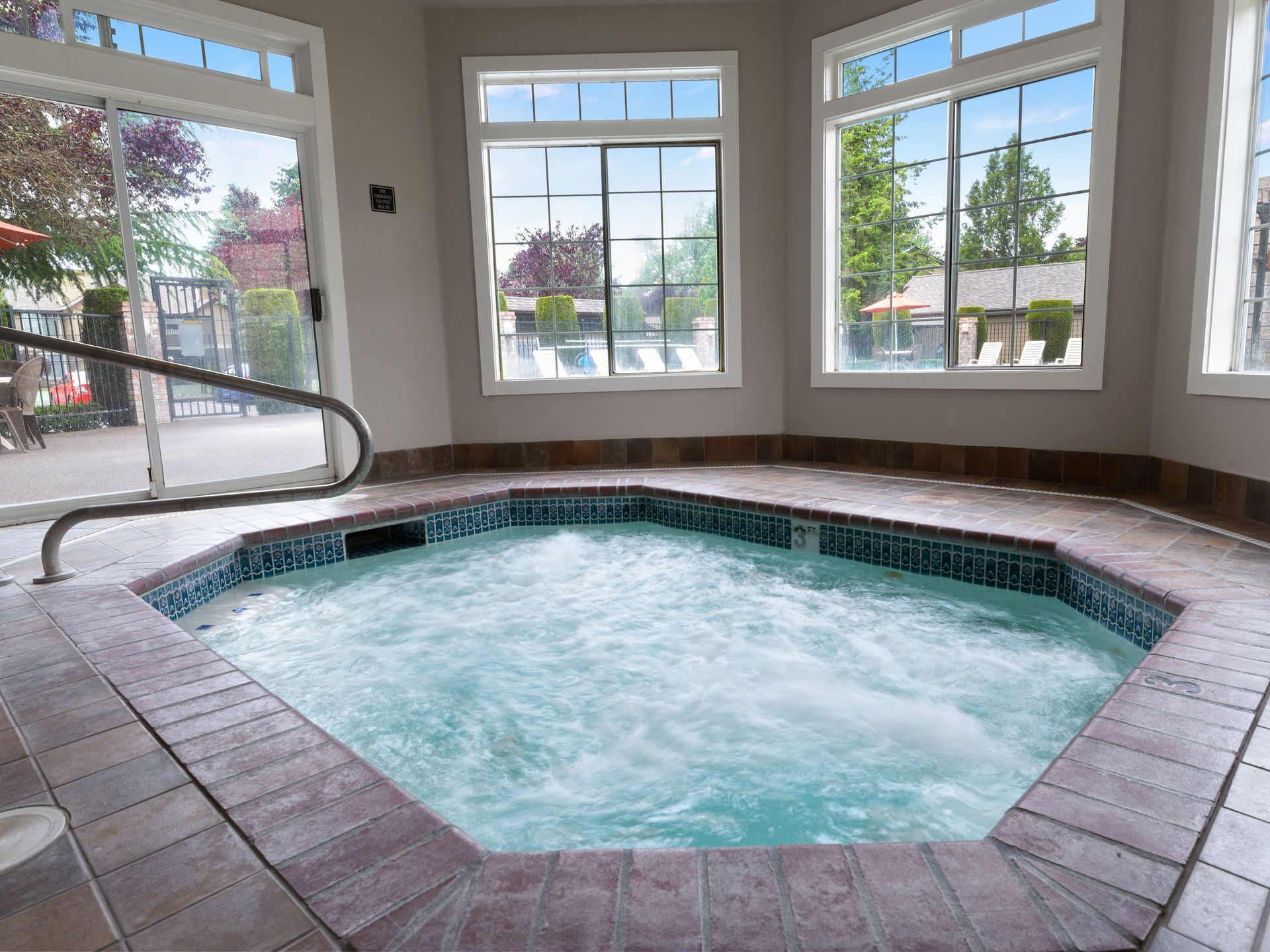 Pool at 303 Heatherwood Apartments (4 of 4)