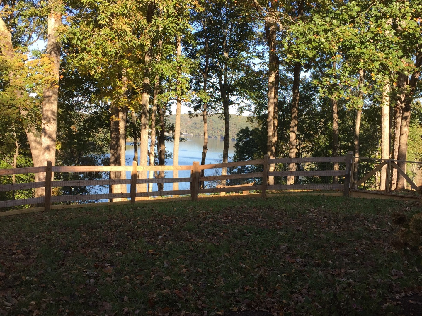 Lenoir City House: 485 Rocky Top Road