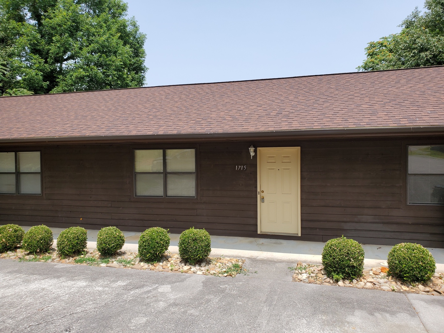 Maryville Condo: 1715 Tuckaleechee Pike