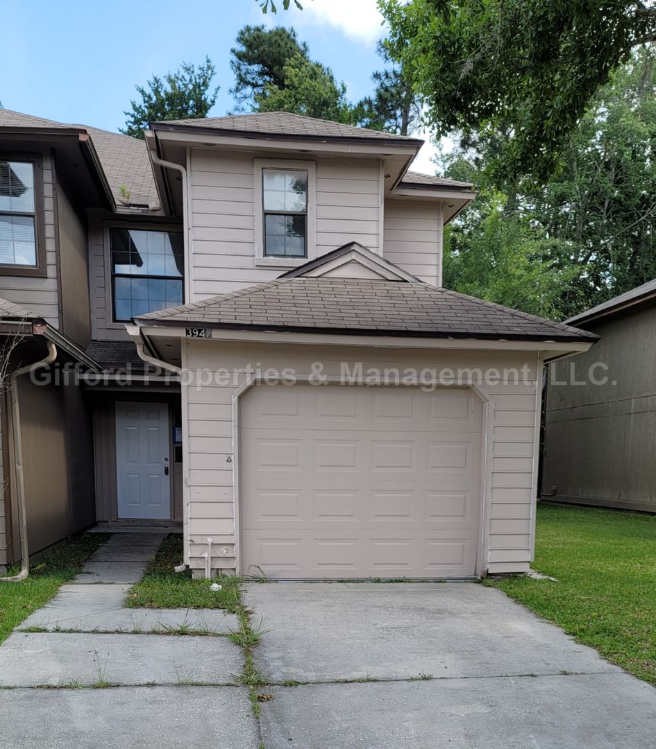 Jacksonville Townhome: 3947 Laurelwood Drive