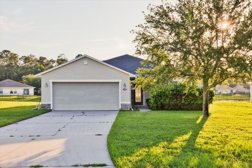 Recently Updated 4BR/2BA Yulee Home – photo 1