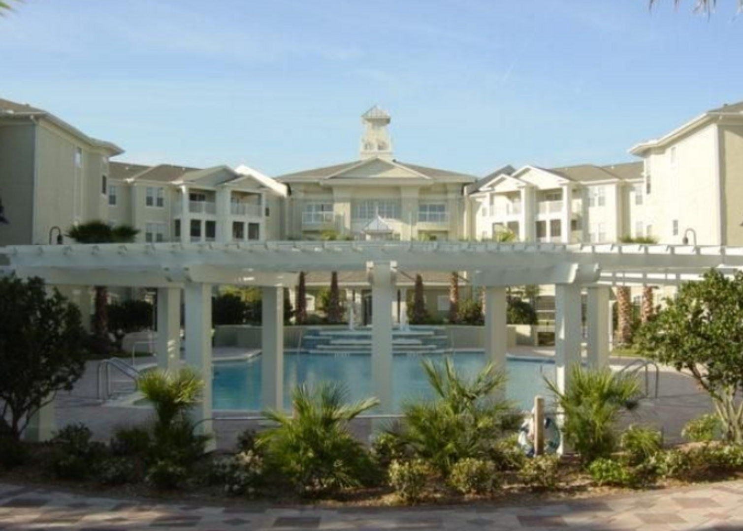 Jacksonville House: 8290 Gate Parkway W #1415