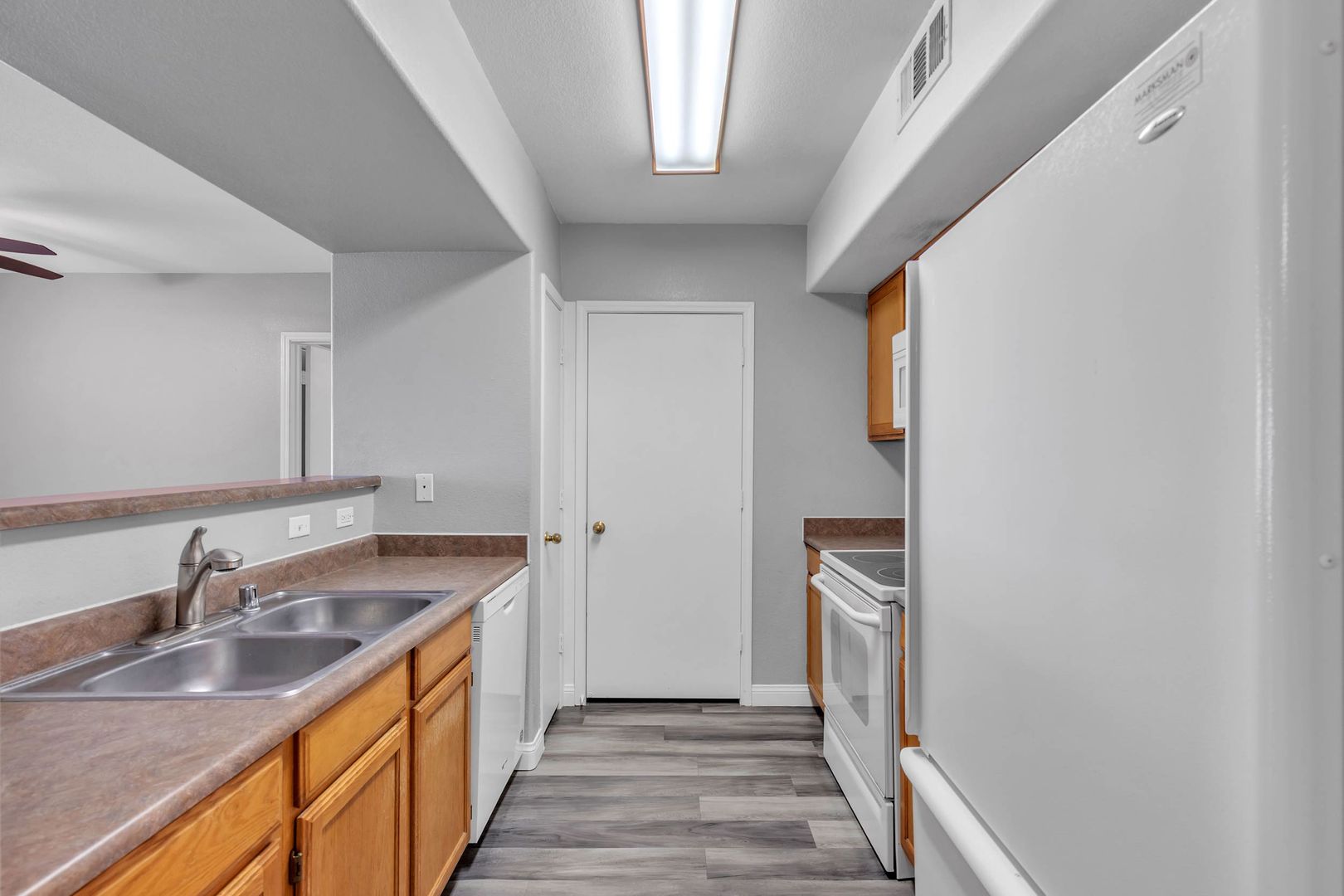 Las Vegas Condo: 7255 W. Sunset Rd #2007