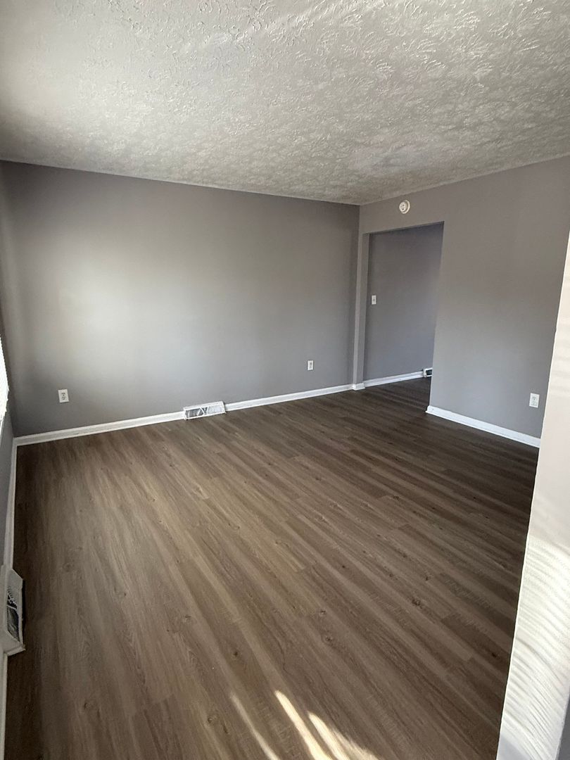 Kannapolis Apartment: 1416 Meadow Avenue