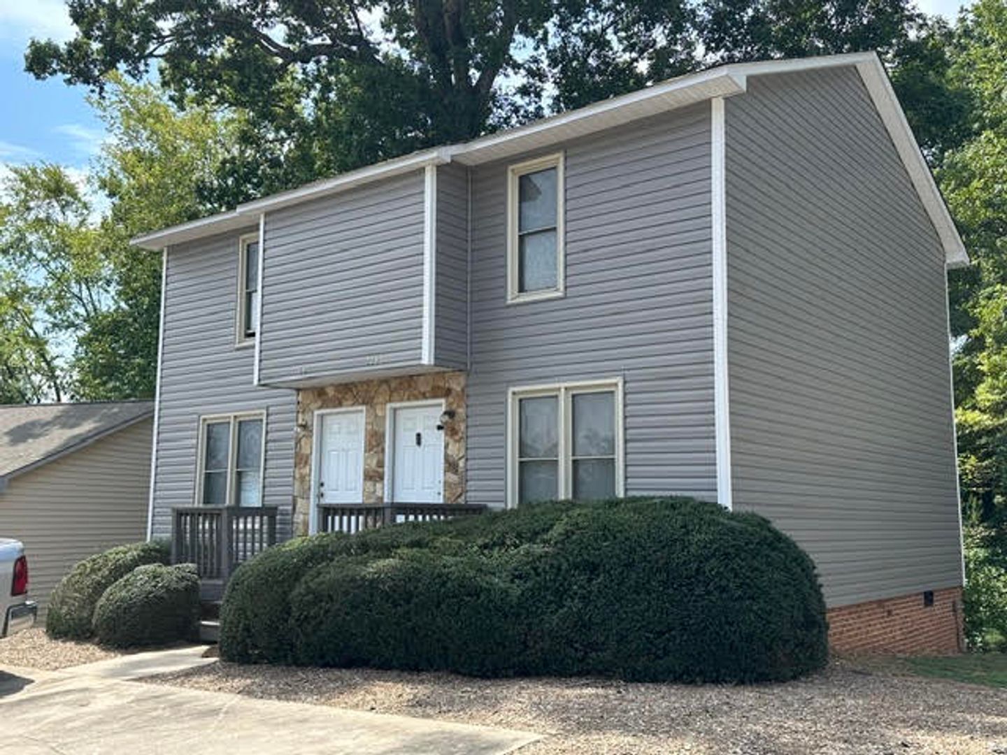 Kannapolis Multiplex: 2620 White Oak Lane