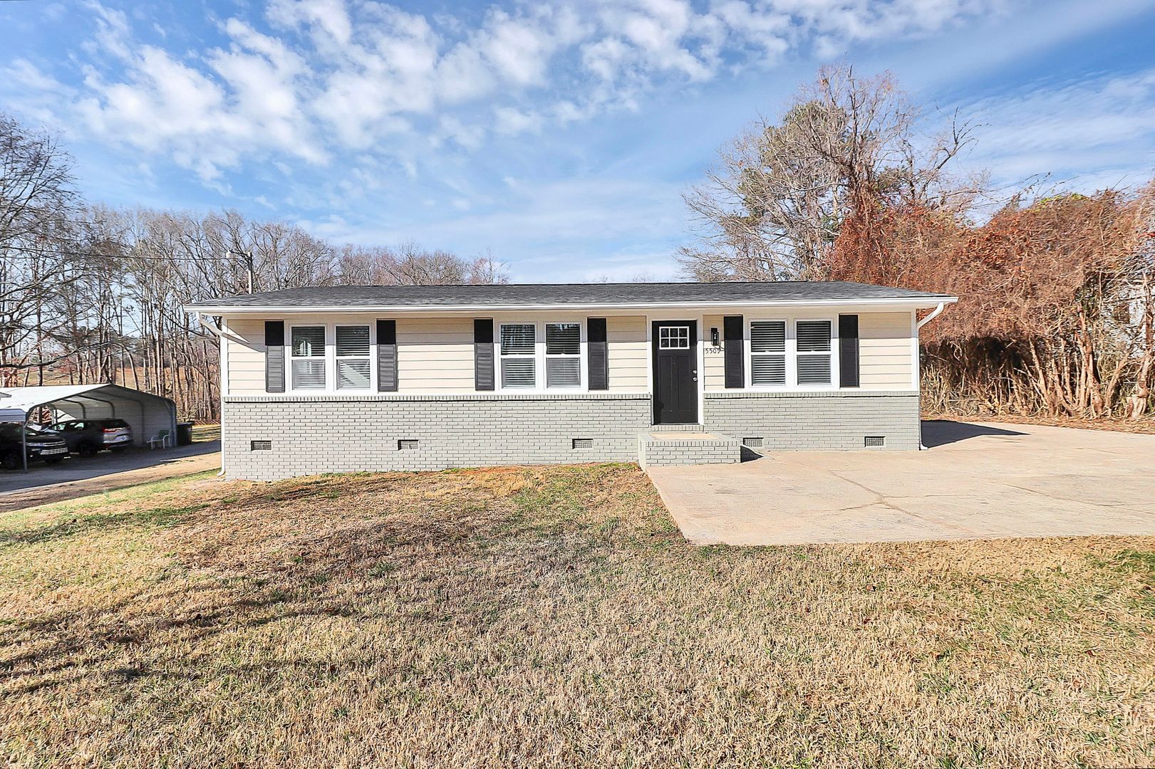 Dallas House: 5509 Dallas High Shoals Hwy.