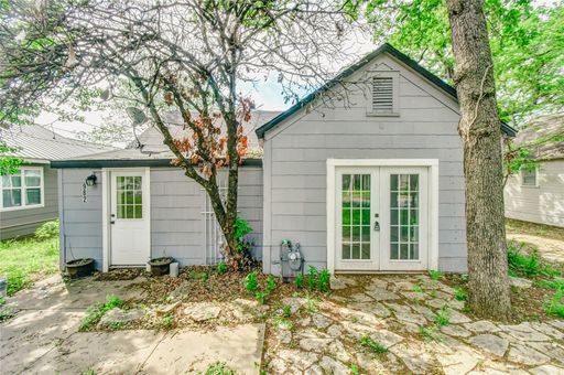 982 W Tarleton St - Unit C