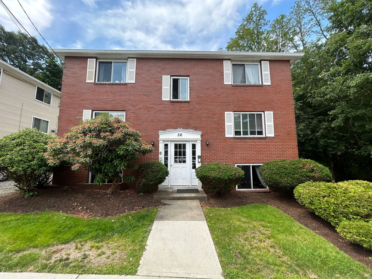 Quincy Apartment: 56 Curtis Street