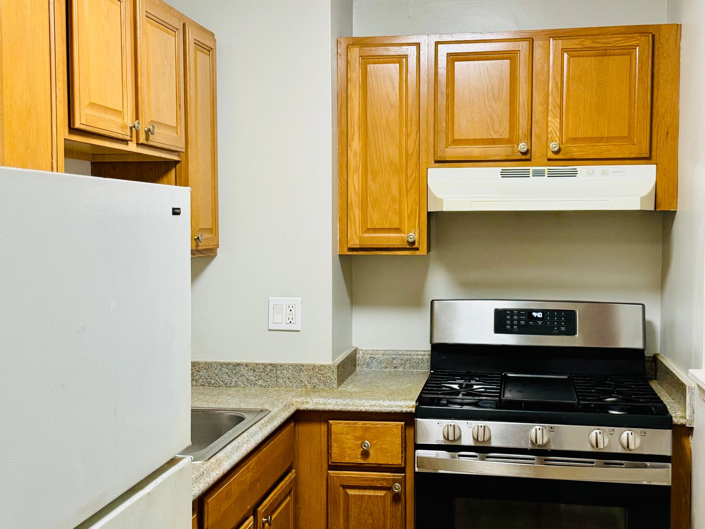 Quincy Apartment: 332 Copeland Street