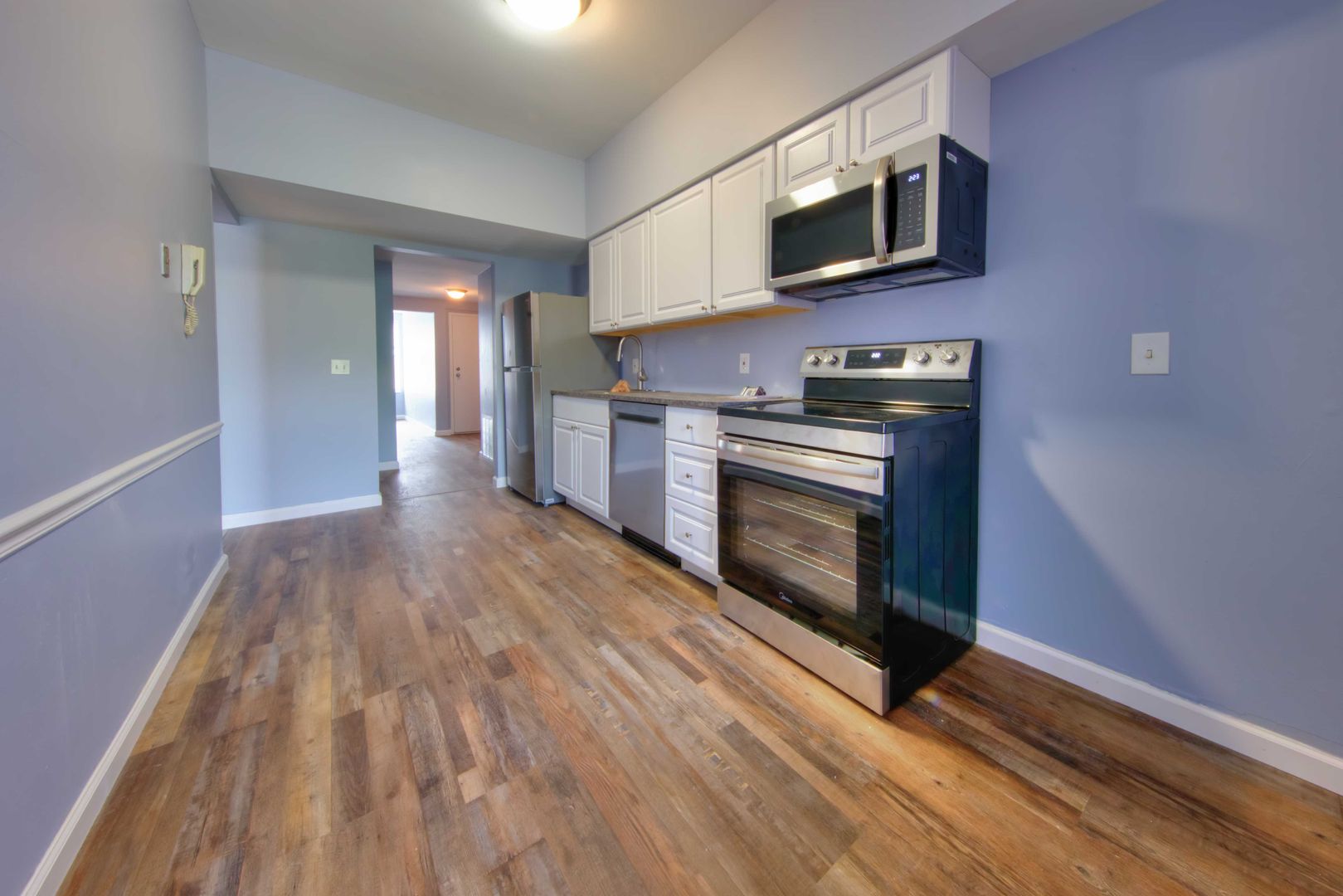 St. Louis Apartment: 5529 Pershing