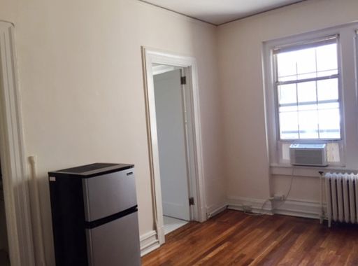 Studio Rental – 3100 St. Paul Street, # 516, Baltimore, MD 21218