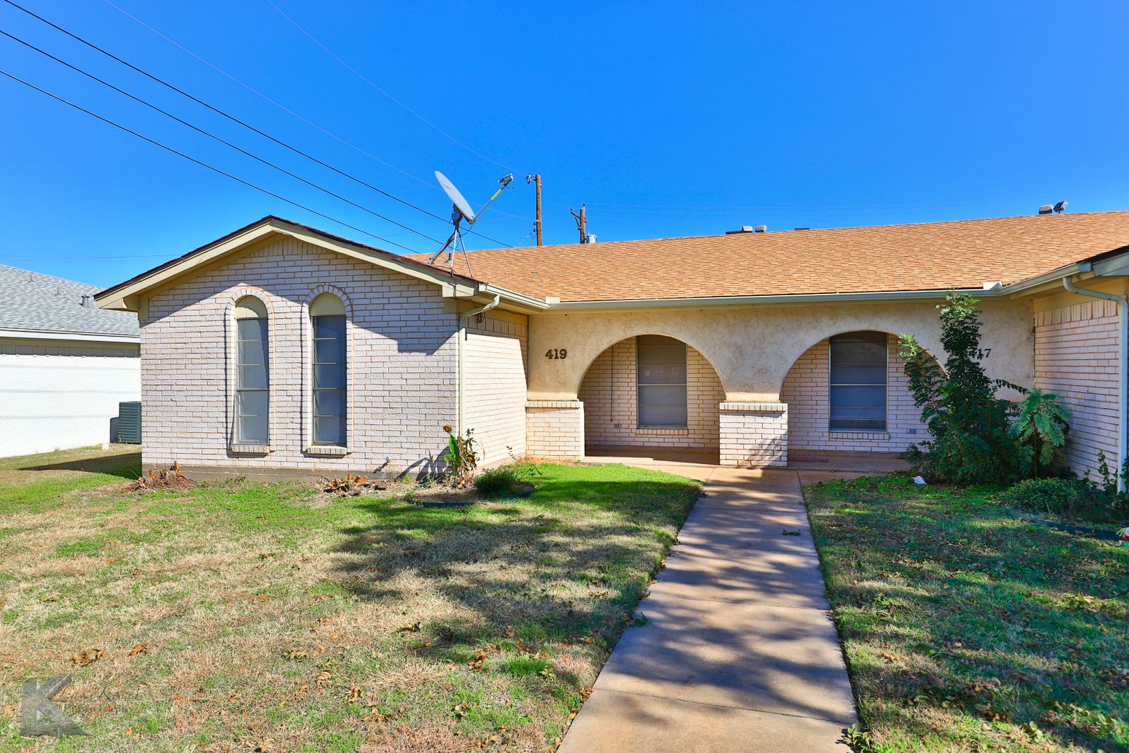 ABILENE House: 419 SOMERSET